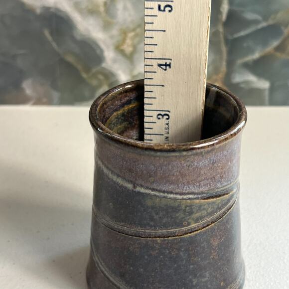 Art Studio Pottery Small Vase 4" Glazed Purple Brown Ombre Speckle Signed 1999 - Picture 7 of 8